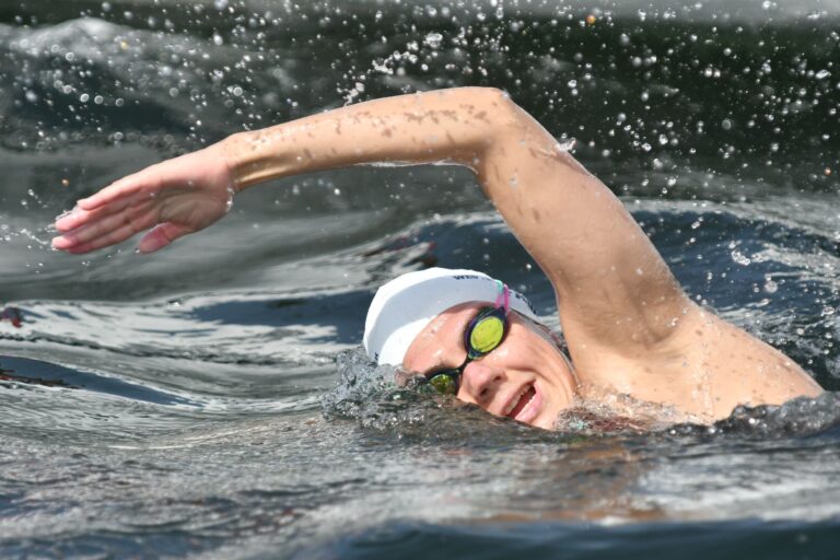 Capri-Napoli open: Page da record, batte uomini e staffette