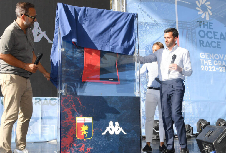 Genoa, quinquennale con la Kappa