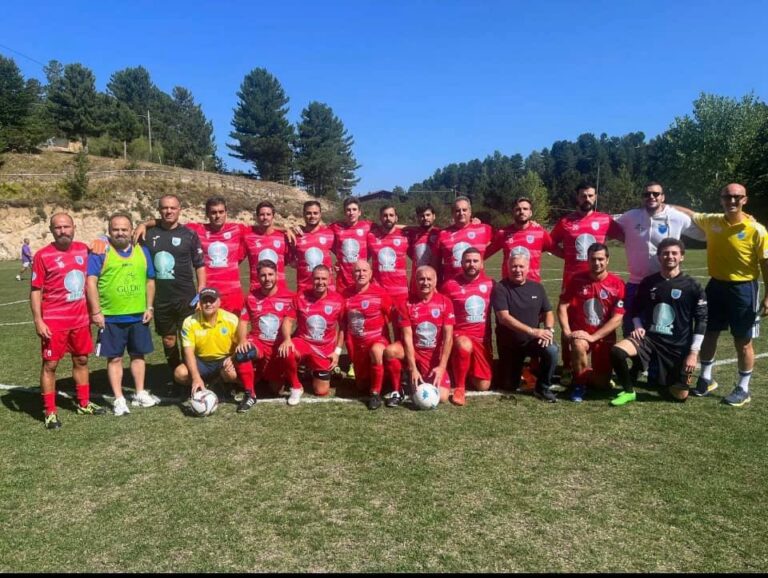 L’ASD Medici Flegrea vince la Coppa Italia e gioca per dire no alla violenza