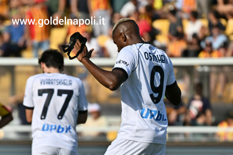 Osimhen rompe il silenzio: messaggio per i tifosi del Napoli