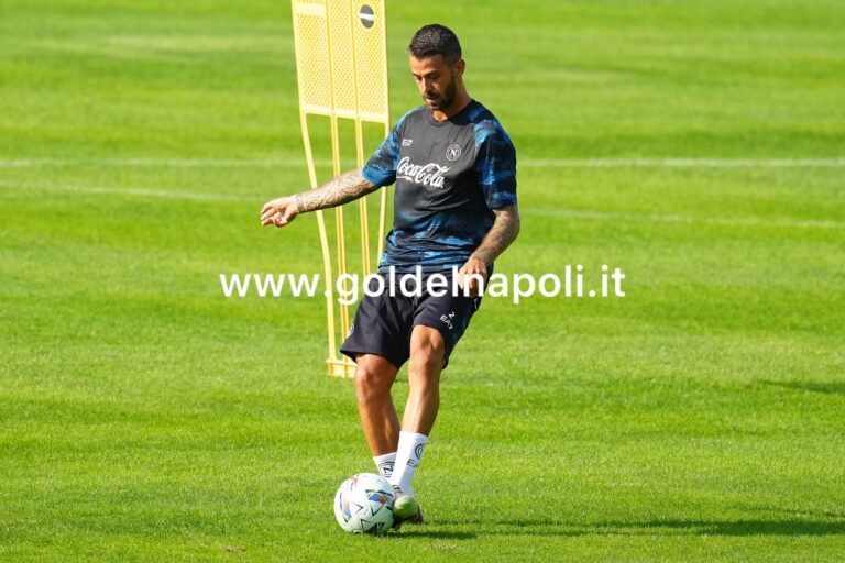 Spinazzola si presenta ai tifosi sui canali social del Napoli